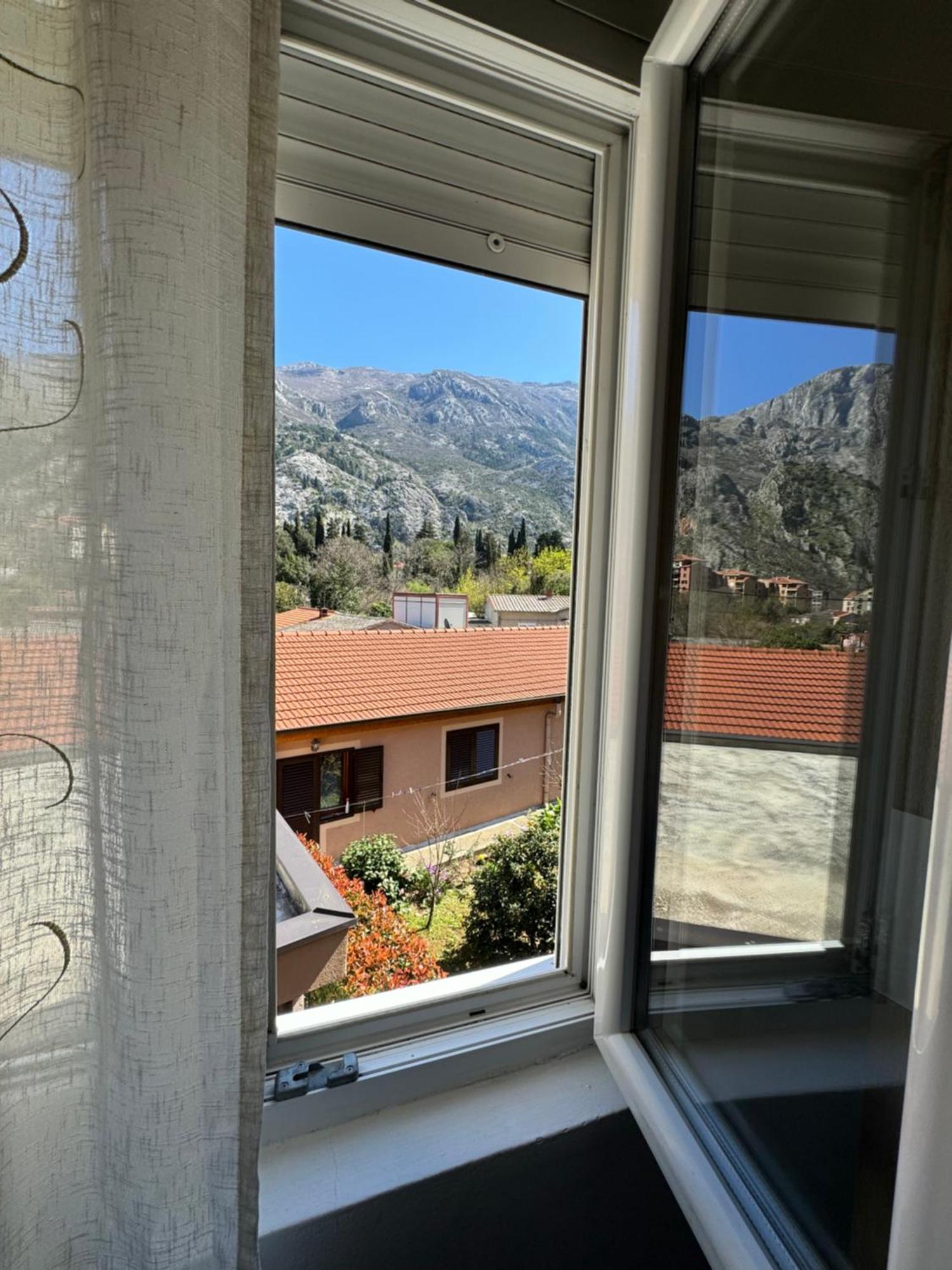 The Right Choice Apartment Kotor Exterior photo