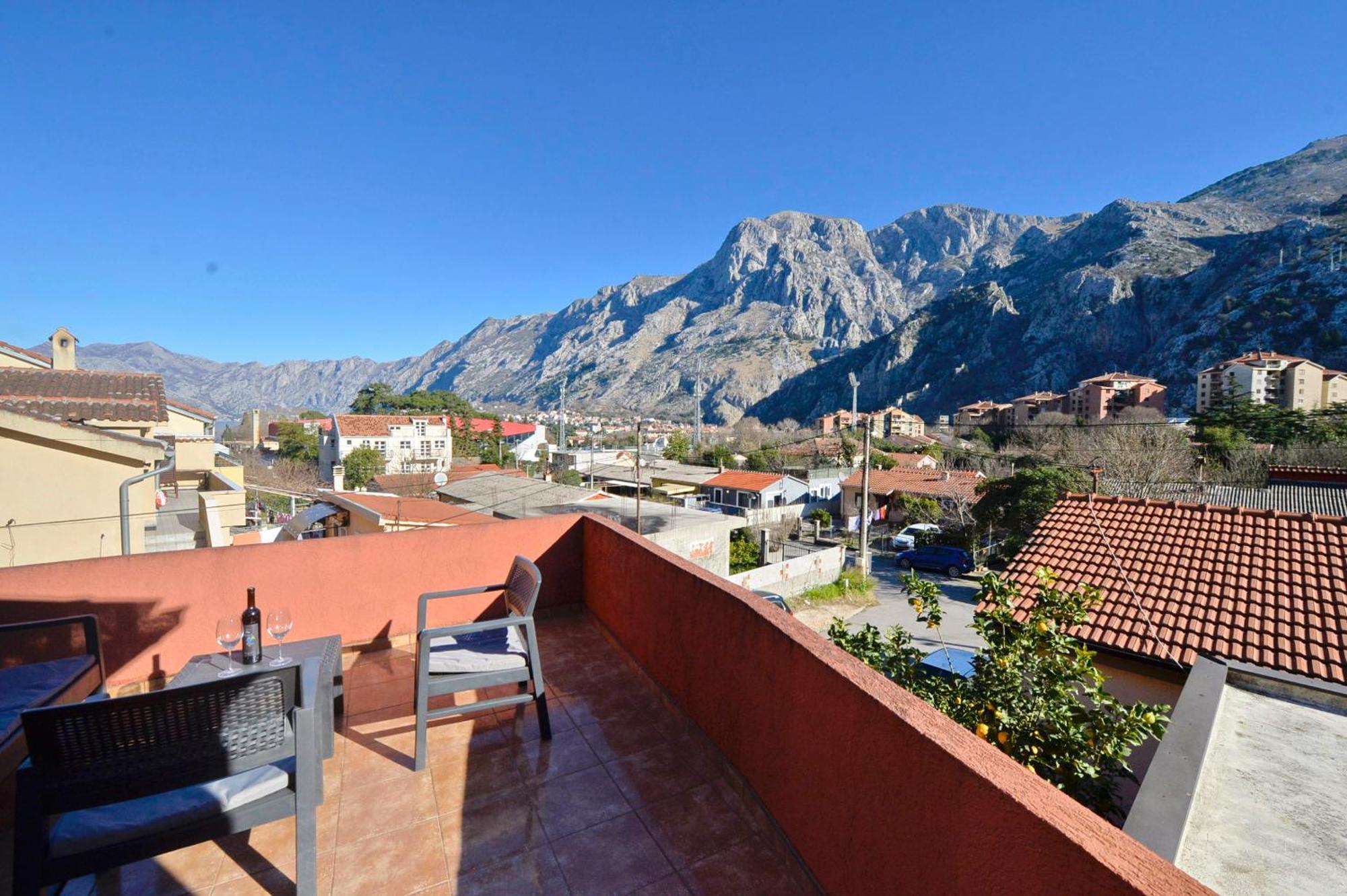The Right Choice Apartment Kotor Exterior photo